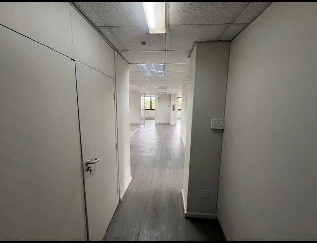 190M² OFFICE TO LET IN UMHLANGA RIDGE